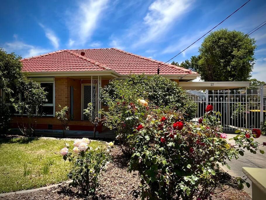 Entire House Between Marion /Flinders University Villa Sturt Exterior photo